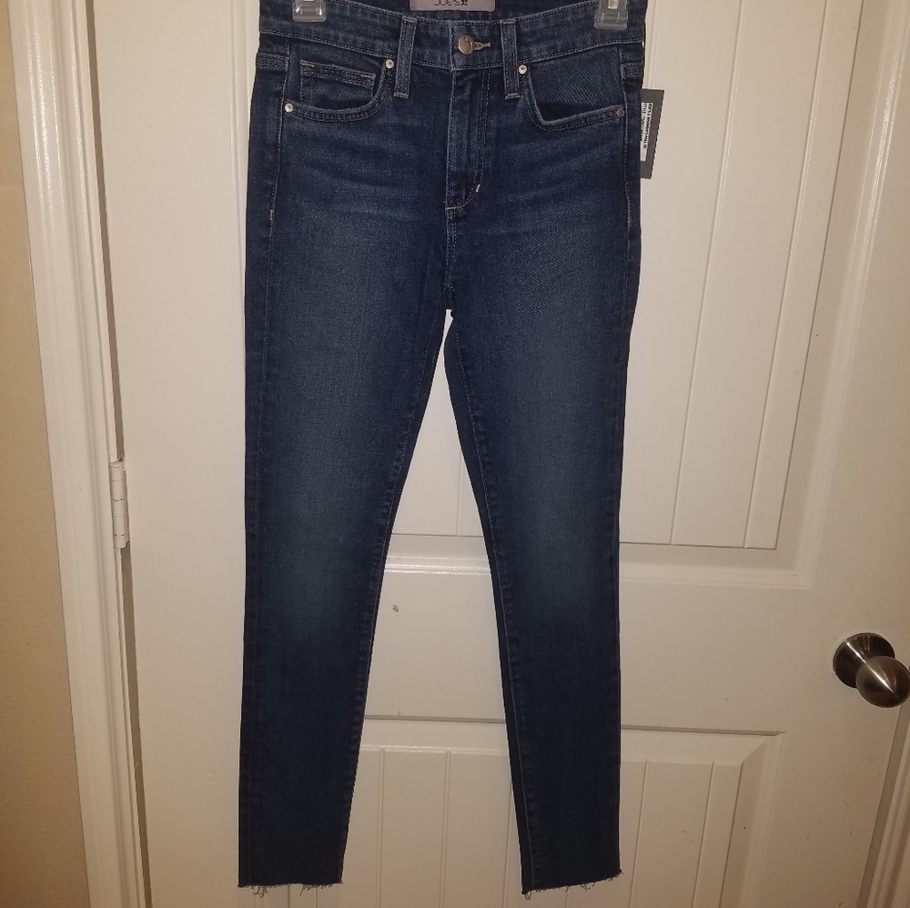 🆕 JOES JEANS mid rise raw hem skinny ankle jeans medium wash size 2